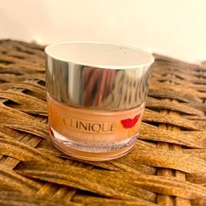 Clinique Moisture Surge- Brand New